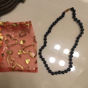 Black pearl necklace